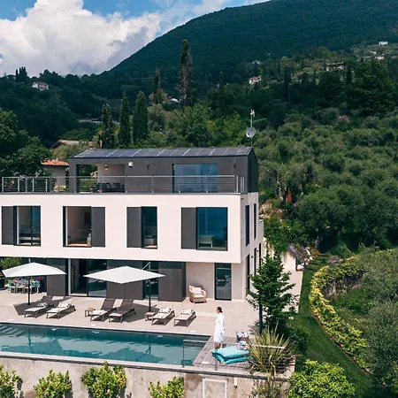 Dolce Vista Villa *